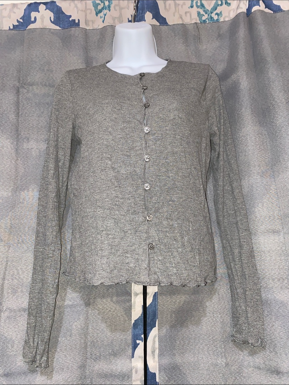 Universal Thread Slim Ribbed Button-Front Cardigan - Gray - Picture 2 of 6